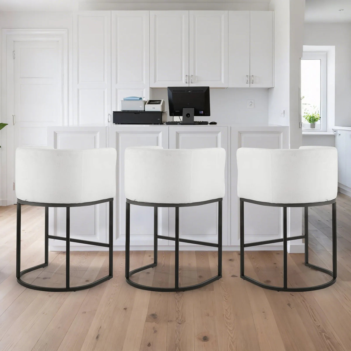 VEVOR Bar Stool Set (3 pcs), 63 cm High Bar Stools with Backrest and Armrests, Metal Frame and Footrest, Fabric Upholstery, Suitable for Kitchen Island, Bar Counter or Dining Room, White
