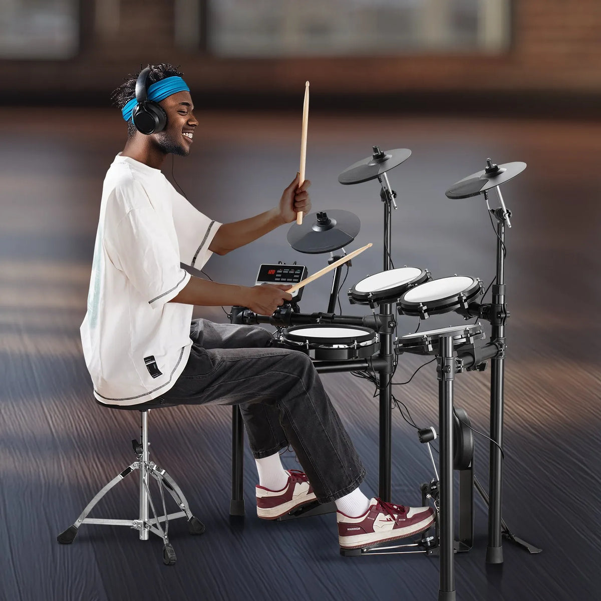 VEVOR Electronic Drum Kit 32 Kits and 480 Sounds, 10″ Mesh Snare, 10″ Cymbals, Pedals and USB MIDI