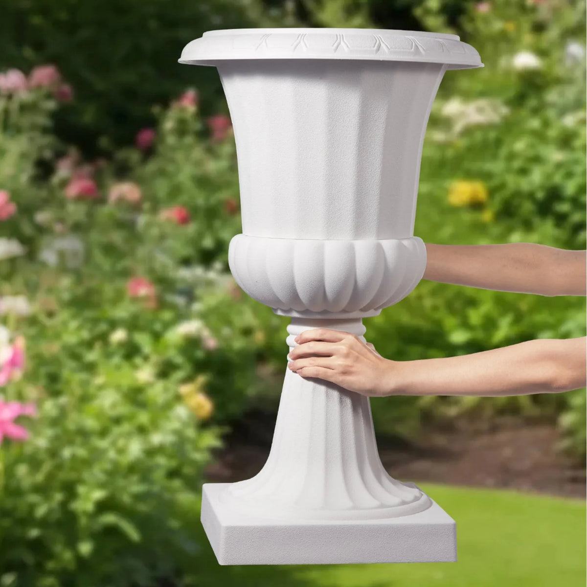 VEVOR Plastic Urn-Style Flower Pots 40 × 67 cm, 2 pcs, Classic White Flower Pots for Indoor and Outdoor, Decorative Pots for Garden, Balcony, Terrace, Home Entrance, Weddings and Events