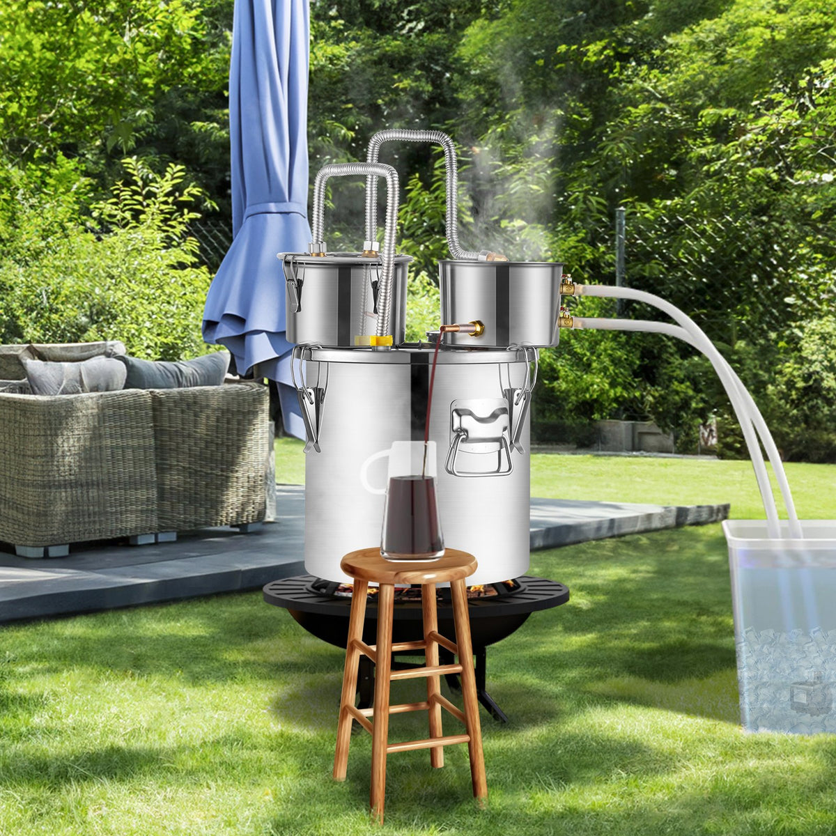 VEVOR Distillation Apparatus 11.4 l with Thermometer and 8 W Pump, for Wine, Brandy and Essential Oils