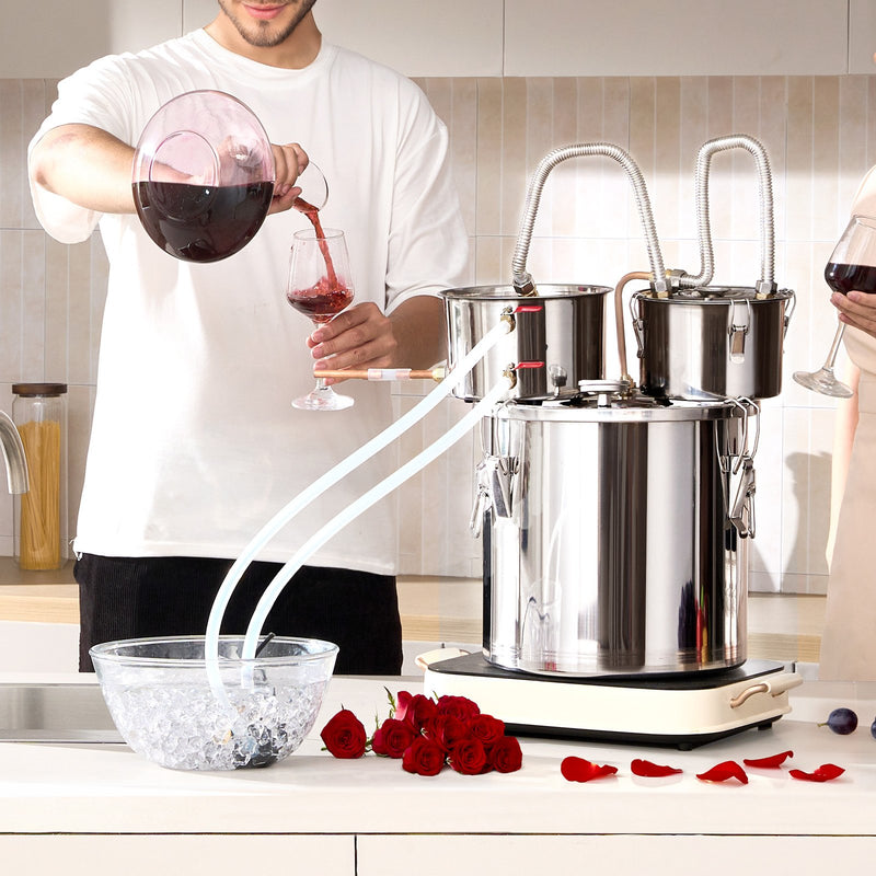 19L divu kondensatoru nerūsējošā tērauda destilācijas aparāts ar iebūvētu termometru uz vāka un ūdens cirkulācijas sūkni, piemērots alkohola destilācijai