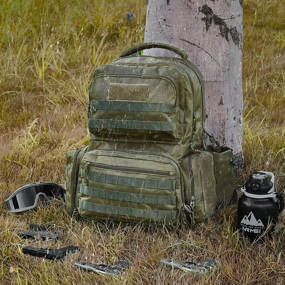 Tactical Backpack for 6 Pistols — 6 Separate Pouches, 10 Magazines, Lockable, Green