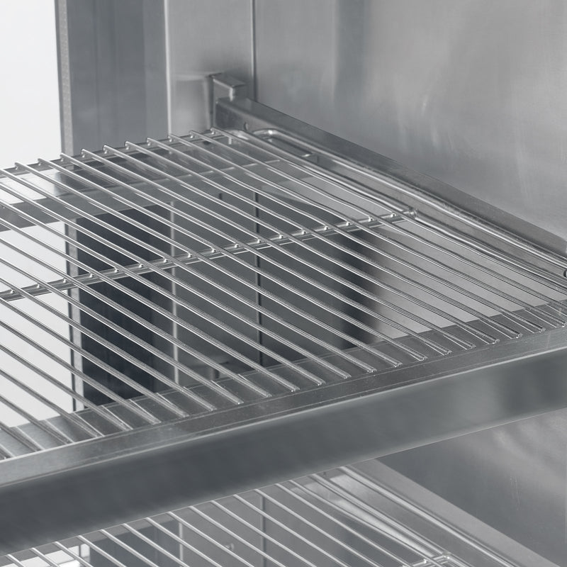 VEVOR ledusskapja tipa vitrīna, 901 L (32 kubikpēdas) ietilpība, četrstāvu komerciāla konditorejas izstrādājumu vitrīna ar LED apgaismojumu, gaisa plūsmas dzesēšanu un pārvietojama ar riteņiem, piemērota maiznīcām