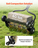 VEVOR zāliena aerators 45 cm manuāls stumjams ar 4 riteņiem un rokturi, ar iespēju pievienot līdz 18 kg svaru, izturīgs augsnes aerācijas instruments dārzam un zāliena kopšanai - ZEMLETES.LV