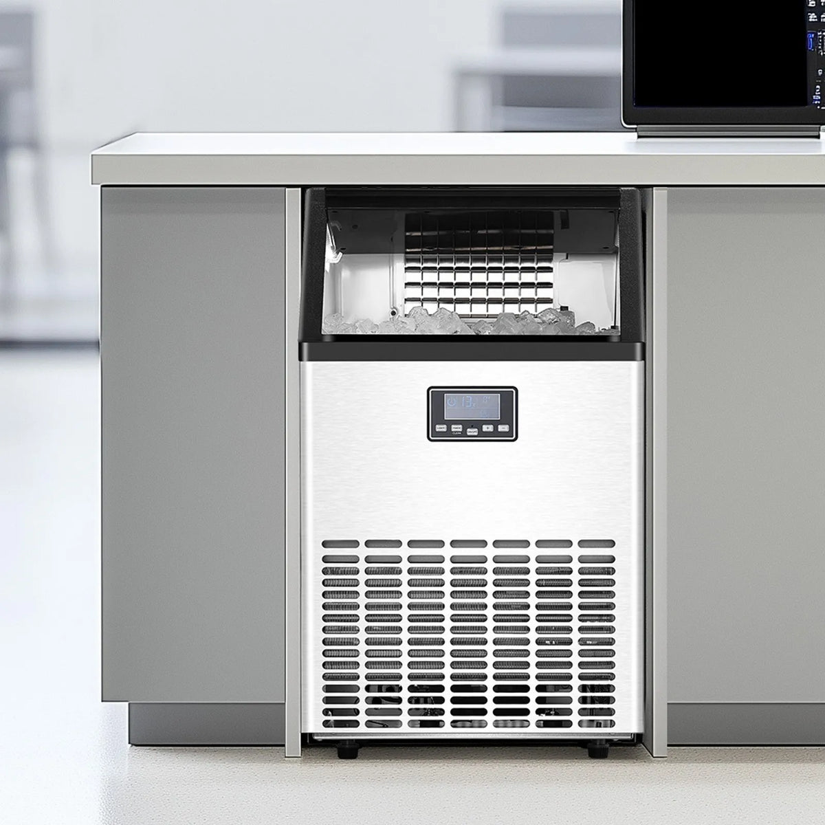 VEVOR komerciālais ledus ģenerators 54,4 kg/24 h ar 15 kg uzglabāšanas ietilpību, 45 kubiņi 15 minūtēs, brīvi stāvošs ar LED digitālo displeju un pašattīrīšanos, piemērots bāram, birojam un restorānam - ZEMLETES.LV