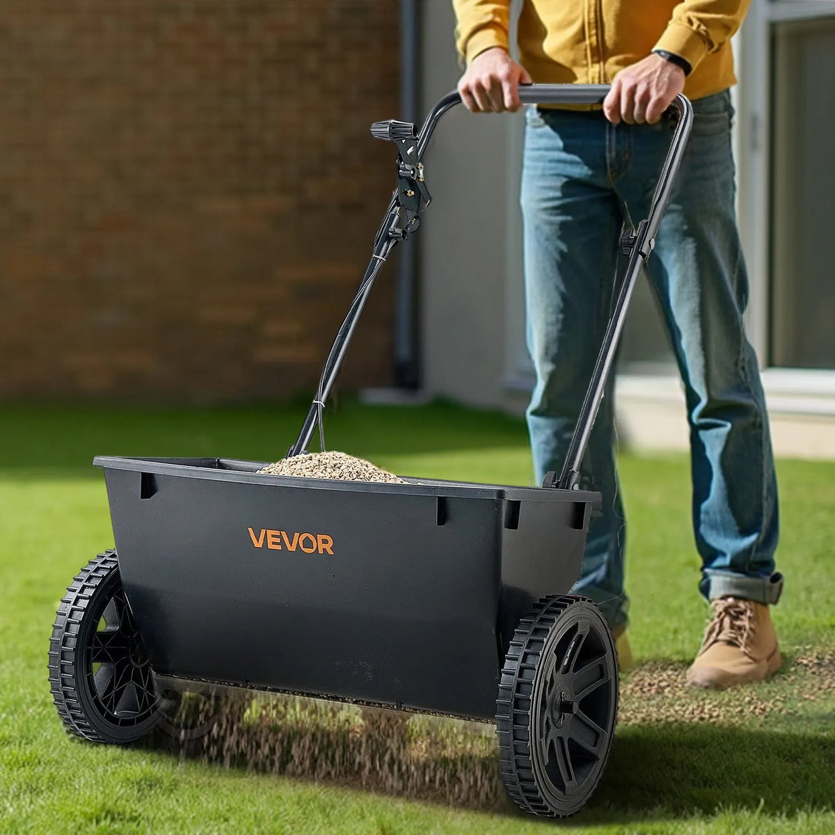 VEVOR stumjamais mēslojuma un sēklu izkliedētājs, 22,7 kg ietilpība, pilienveida izkliede ar tvertnes režģi, 45,7 cm izkliedes platums un 30 regulēšanas pozīcijas, 25,4 cm visurgājēja riepas, dārzam un zālienam sēklām un mēslojumam - ZEMLETES.LV