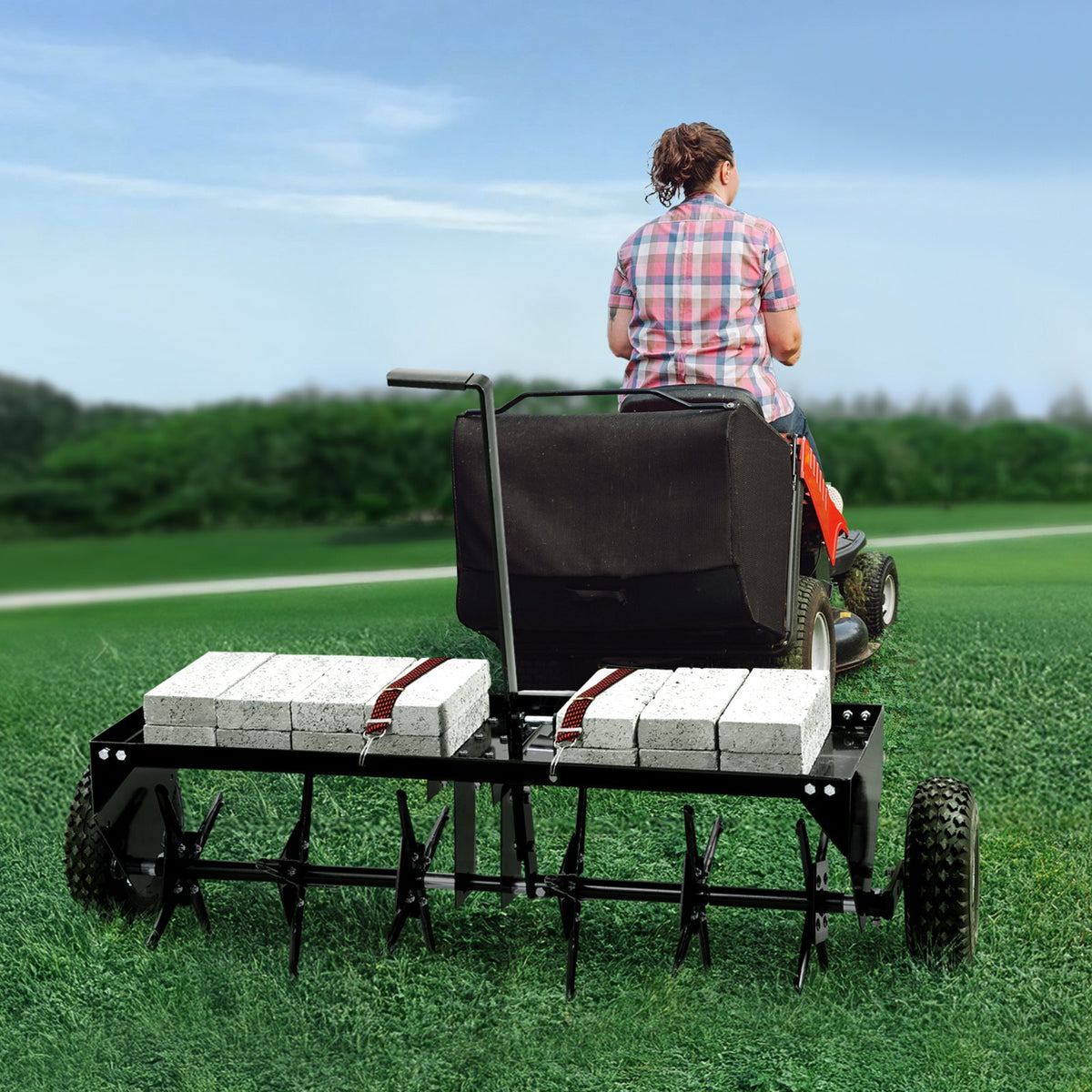 VEVOR Tow-Behind Lawn Aerator 1016 mm with Universal Hitch, Lawn Aeration Machine with Staggered Iron Spikes for Lawns, Gardens and Farms
