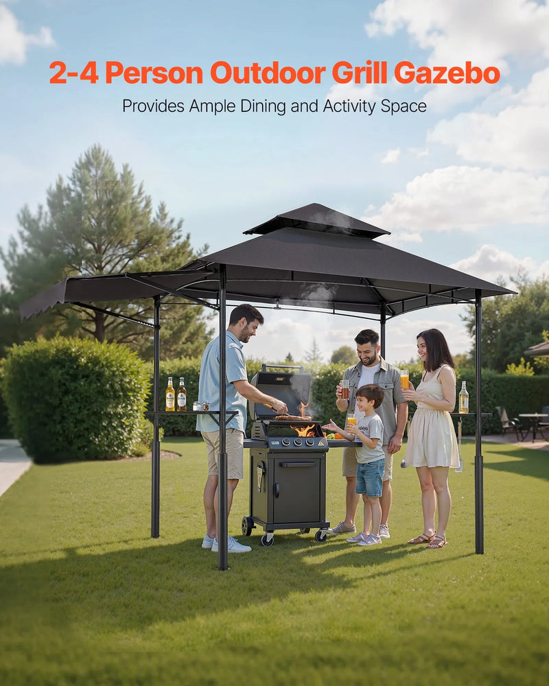 Grila nojume, 2,43 × 1,5 m ar divkāršu jumtu, pastiprināta BBQ nojume ar papildu markīzi, pulverkrāsota tērauda patia grila patversme ar 2 sānu plauktiem un āķiem, āra grilēšanas nojume dārzam