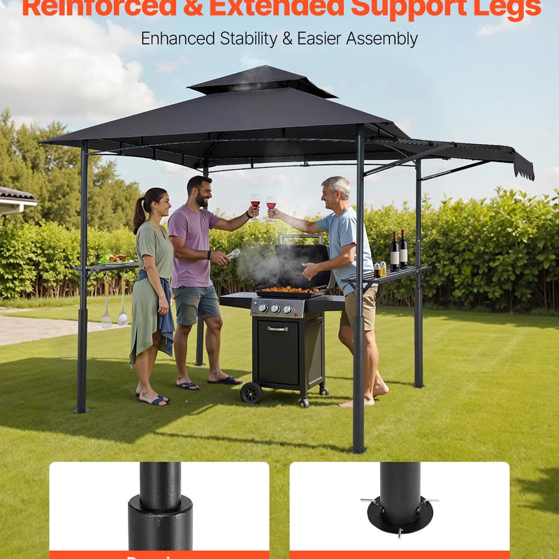 Grila nojume, 2,43 × 1,5 m ar divkāršu jumtu, pastiprināta BBQ nojume ar papildu markīzi, pulverkrāsota tērauda patia grila patversme ar 2 sānu plauktiem un āķiem, āra grilēšanas nojume dārzam