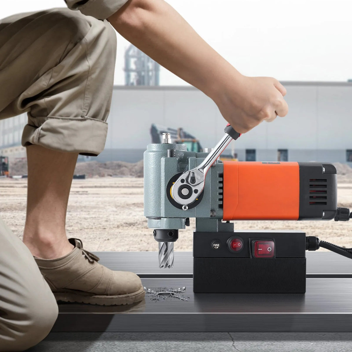 VEVOR Low Profile Magnetic Drill, 1300 W, Portable Magnetic Drill with Cooling System and Overload Protection, Suitable for Equipment Installation and Industrial Work