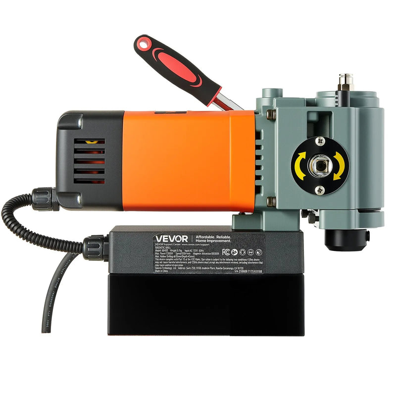 VEVOR zema profila magnētiskā urbjmašīna, 1300 W, Ø35 mm urbšanas diametrs, 10000 N magnētiskā pievilkšanas jauda, pārnēsājama magnētiskā urbjmašīna ar 650 apgr./min ātrumu un Weldon kātu, metāla virsmām, rūpniecības un mājas darbiem