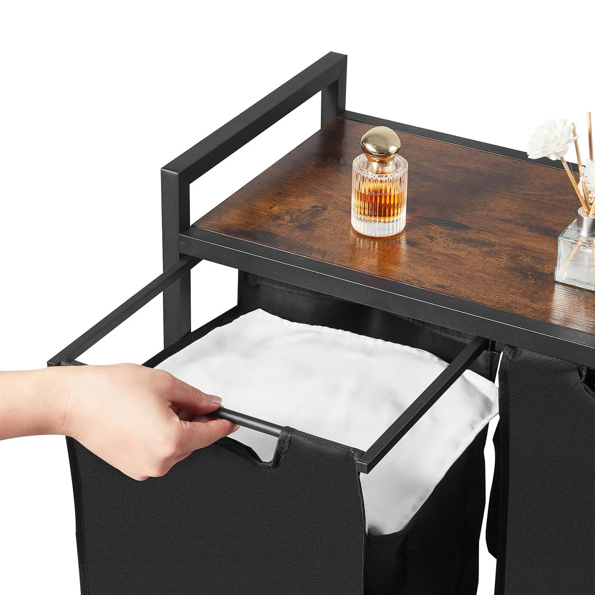 3-compartment laundry sorter, large laundry basket with metal frame and wooden top, freestanding storage organiser with removable 600D Oxford fabric bags for dirty laundry, suitable for bathroom