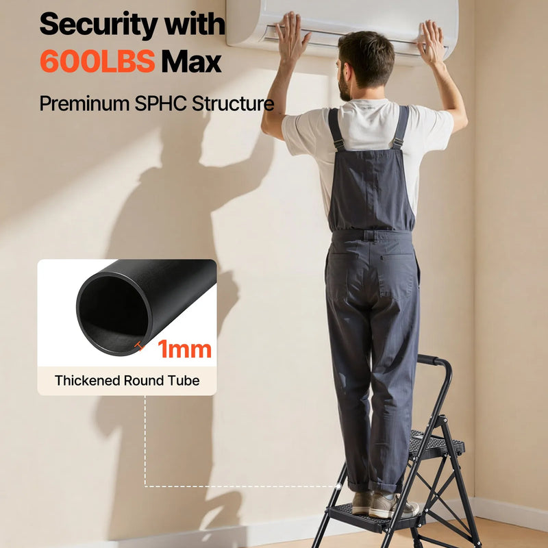 VEVOR 2 pakāpju saliekamās kāpnes ar platu pretslīdes pakāpienu un ērtu rokturi, pārnēsājamas tērauda kāpnes ar 272 kg nestspēju, lietošanai virtuvē, mājās un birojā, melnas