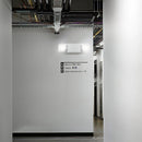 24 gab. komerciālās avārijas lampas, 3 W, baltās LED avārijas izejas apgaismojuma gaismekļi ar 180 min akumulatora darbības laiku, regulējamu 2 LED kvadrātveida galvu, griestu vai sienas stiprinājumu biznesa elektroapgādes pārtraukumiem