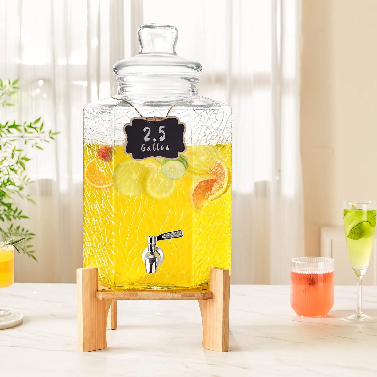 VEVOR Glass Beverage Dispenser 9.46 L with Stand and Stainless Steel Tap