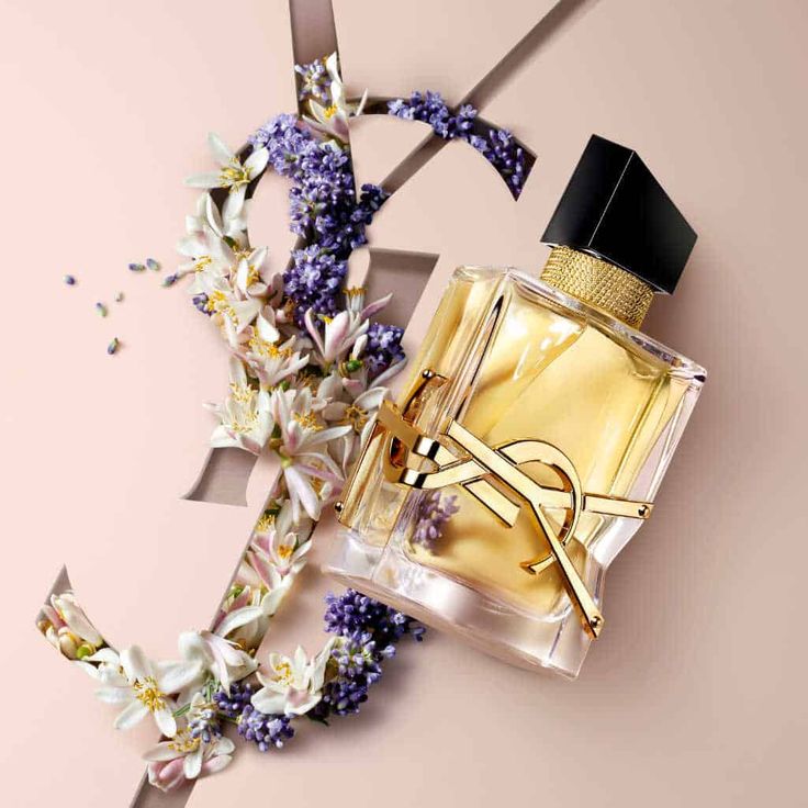 Yves Saint Laurent Libre EDP 30ml – drosmīgs un elegants sieviešu aromāts ar lavandas un vaniļas notīm.