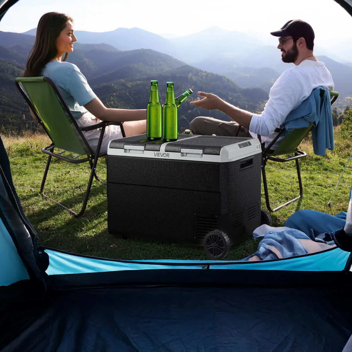 VEVOR 12 V auto ledusskapis 95 l ar divām zonām, portatīvs kompresora dzesētājs ar riteņiem un rokturi, regulējama temperatūra no - 20 °C līdz 20 °C, 12/24 V DC un 100–240 V AC kempingam, ceļošanai un kemperiem - ZEMLETES.LV