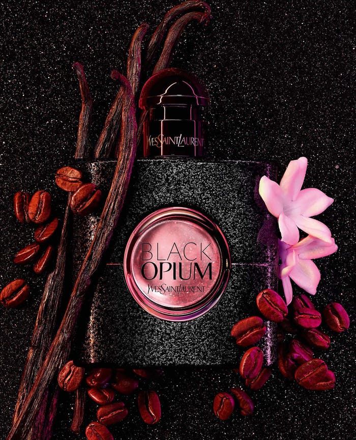 Yves Saint Laurent Black Opium EDP 50ml – sieviešu aromāts ar kafijas, vaniļas un ziedu notīm.