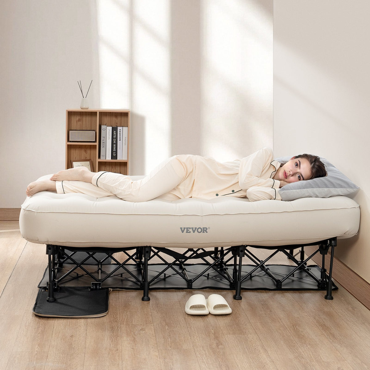 VEVOR Inflatable Air Bed Mattress with Frame and Pump, Single, Camping, Up to 136 kg Load Capacity