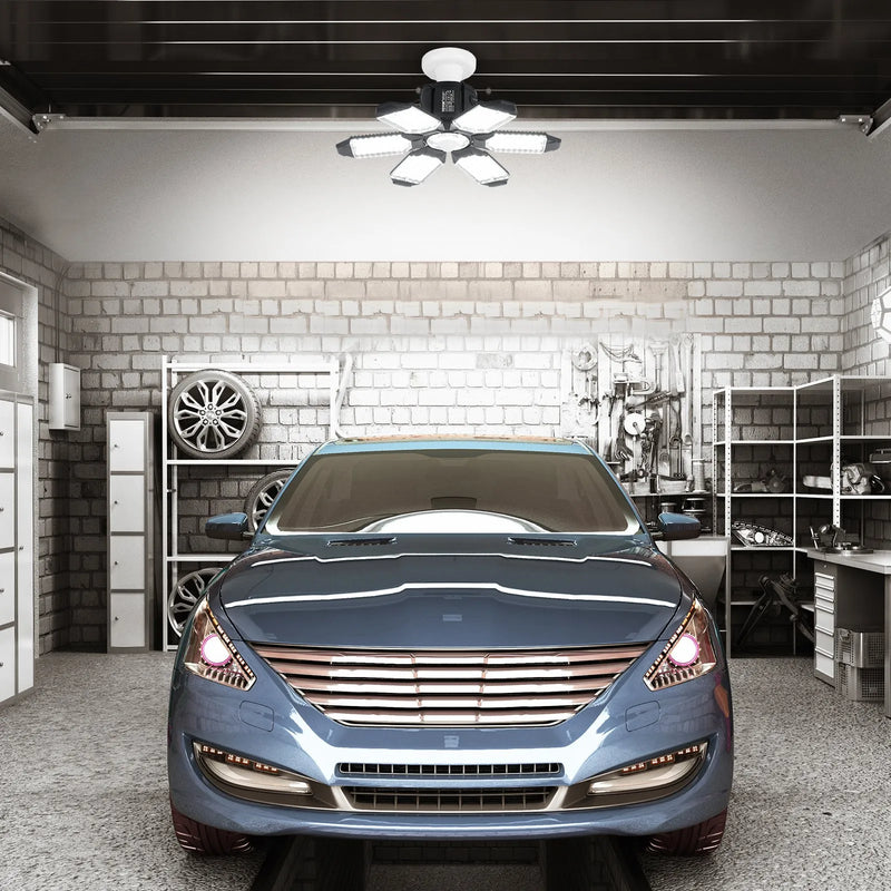 2 gab. LED garāžas lampas, 15000 lm, 6500 K ar kustību sensoru, griestu gaismekļi ar 6 regulējamām plāksnēm, E26/E27 cokols, īpaši spilgts apgaismojums darbnīcām, noliktavām un pagrabam