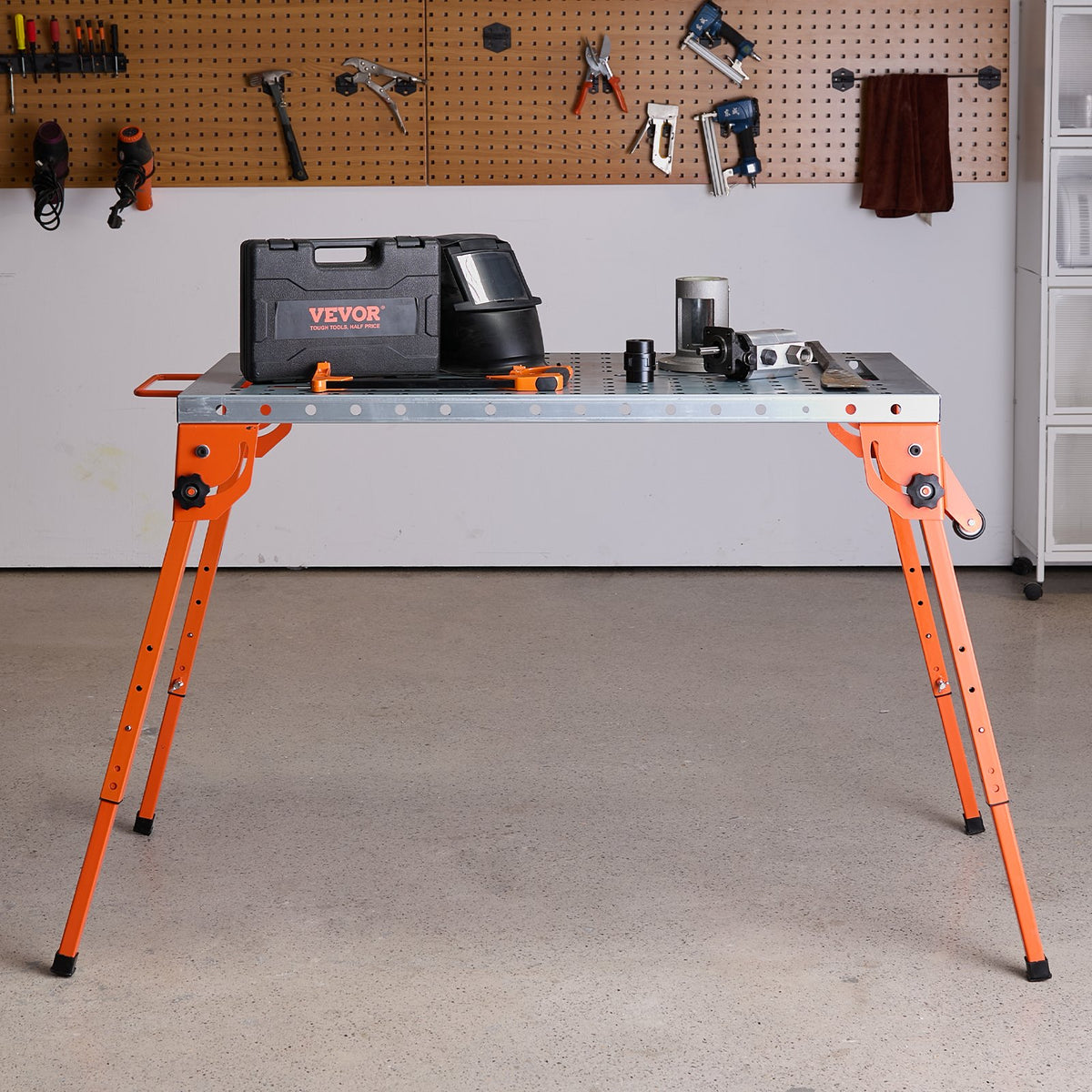 VEVOR Folding Welding Table 112 × 53 cm, 227 kg, 4 Height Levels, 16 mm Holes