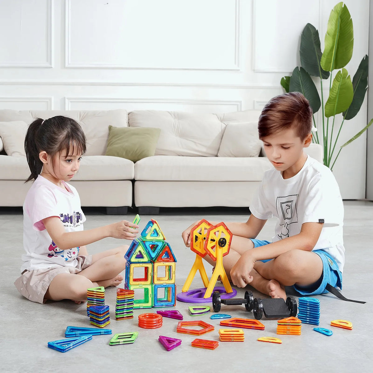 VEVOR Magnetic Tiles 123 pcs with Wheels and Panoramic Wheel, STEM, from 5 Years