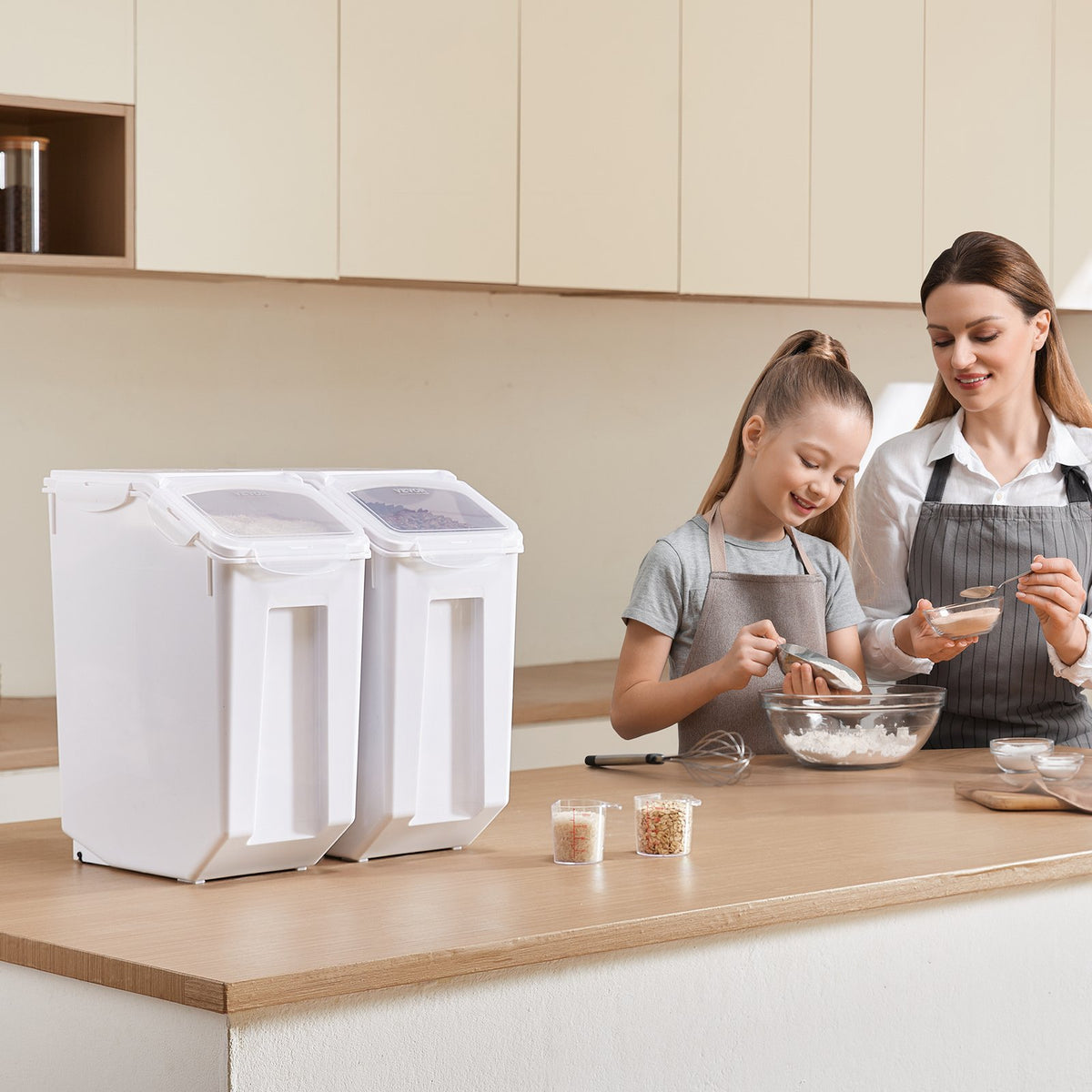 VEVOR Food Storage Container Set with Wheels and Measuring Cups, 2 × 20 l