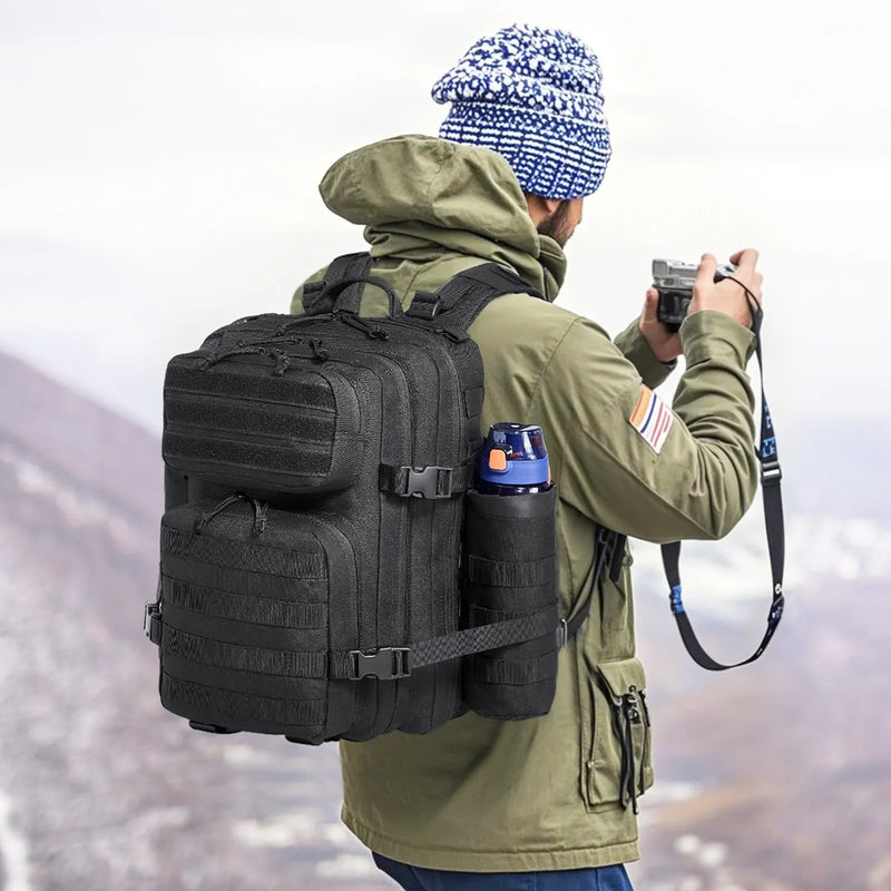 Taktiskā mugursoma 25 l, militāra tipa ar MOLLE sistēmu, 3 nodalījumiem, melna