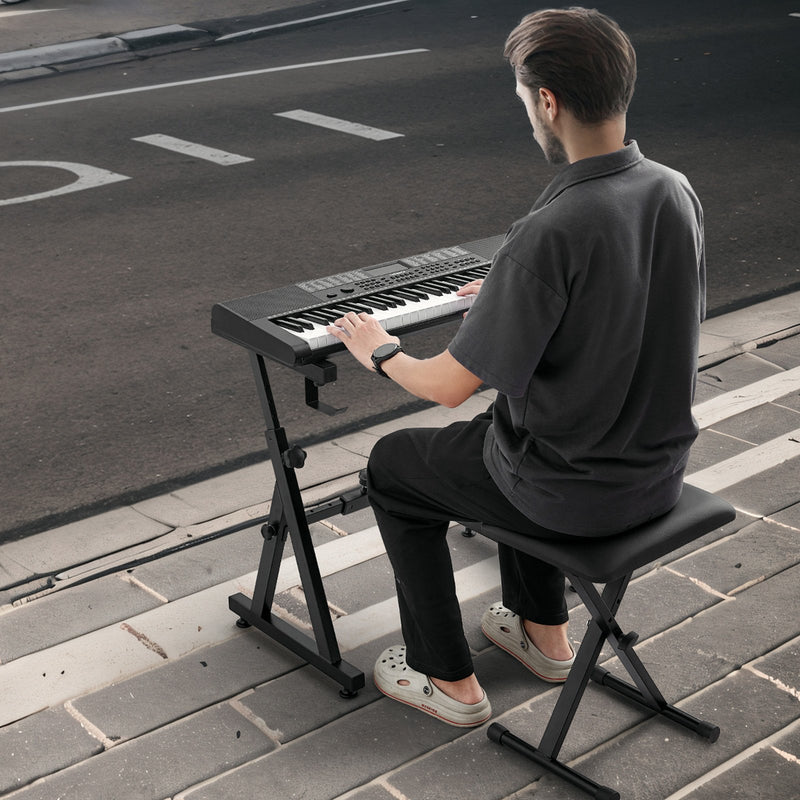 VEVOR digitālo klavieru statīva un soliņa komplekts, Z veida konstrukcija, 113 kg celtspēja, regulējams platums, augstums un riteņi, piemērots 54–88 taustiņu elektriskajām klavierēm