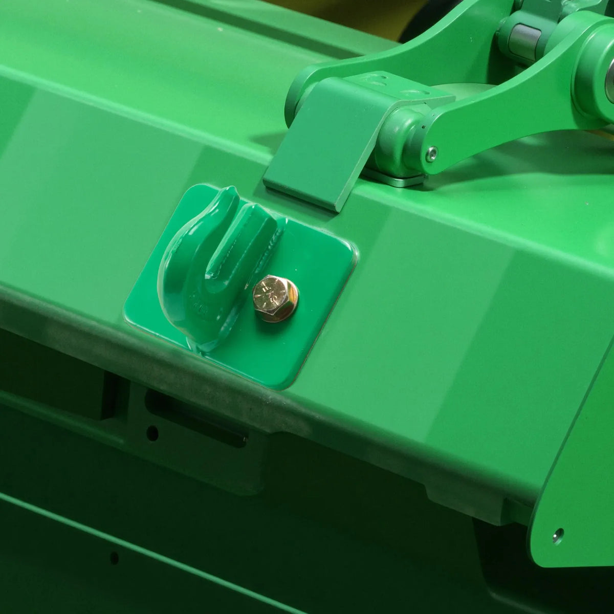 VEVOR traktora kausa āķi 9,5 mm 2 gab. no kalta tērauda ar stiprinājumu un atbalsta plāksni, maksimālā pārrāvuma izturība 6804 kg, piemēroti traktoriem, pikapiem, kravas auto un kemperiem - ZEMLETES.LV