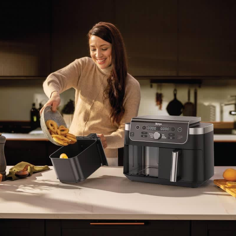Ninja DualZone XL DZ950EU, 2470 W, 9,5 l karstā gaisa friteris ar 2 neatkarīgām 4,75 l zonām, viedo Smart Cook termometru, 6 gatavošanas programmām, SYNC un MATCH funkcijām