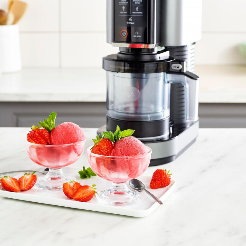 Ninja CREAMi NC302EU 7-in-1 saldējuma un saldēto desertu gatavošanas ierīce