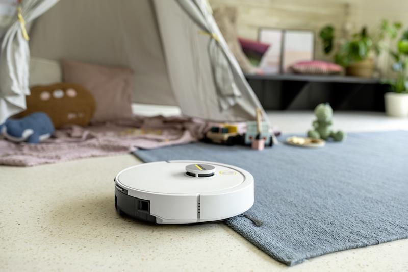 Kärcher RVC 3 Comfort Extra 1.269-123.0, balts robotizēts putekļsūcējs ar sauso un mitro uzkopšanu, 15 000 Pa, LiDAR navigāciju, automātisku putekļu iztukšošanu un paklāju sensoru