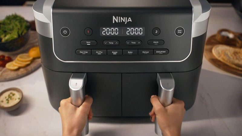 Ninja DualZone DZ801EU, 2470 W, 7,6 l karstā gaisa friteris ar 2 neatkarīgām 3,8 l zonām, 6 gatavošanas programmām, SYNC un MATCH funkcijām, 40–240 °C