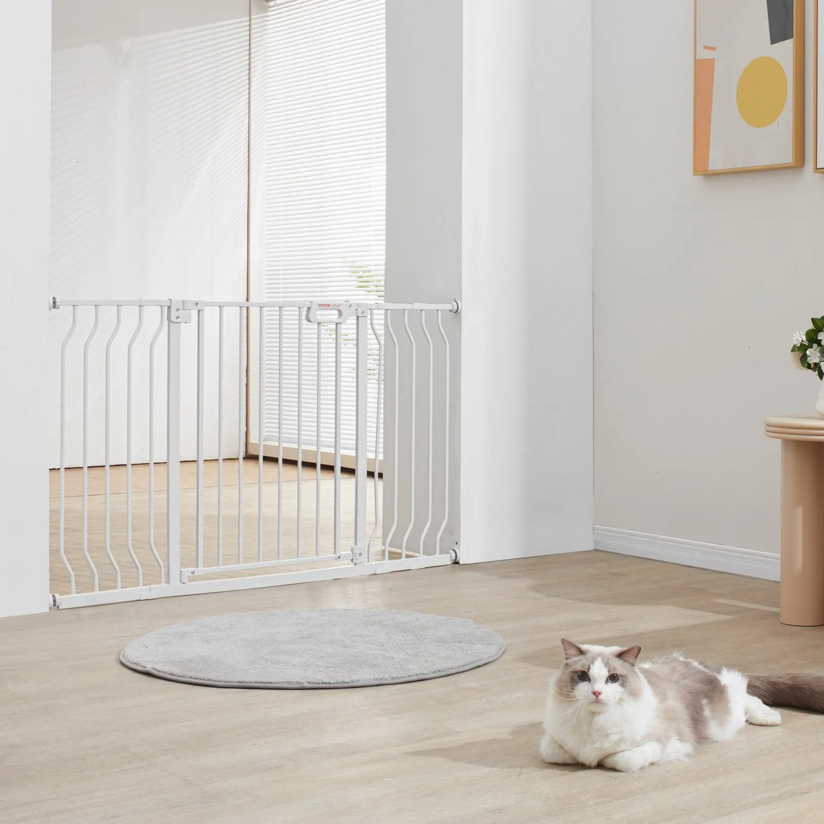 VEVOR bērnu drošības vārti, platums 75–130 cm, augstums 76 cm, pašnoslēdzoši, ar caurstaigājamu durvju mehānismu, piemēroti kāpnēm un durvju ailēm, ar spiediena un sienas stiprinājuma komplektu, balti - ZEMLETES.LV