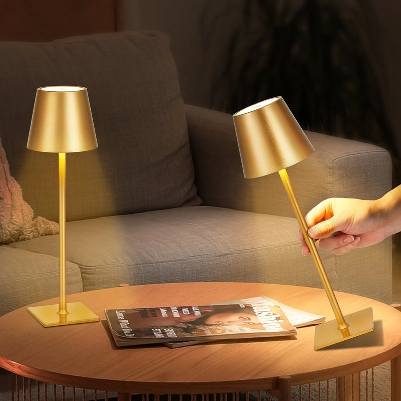 VEVOR bezvadu galda lampa 2 gab. ar iebūvētu 5200 mAh akumulatoru, bezpakāpju spilgtuma regulēšana, 3000–6500 K krāsu temperatūra, galda lampa restorānam, guļamistabai un āra lietošanai, zelta krāsa - ZEMLETES.LV