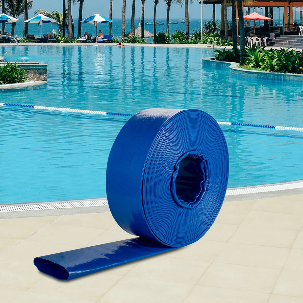 VEVOR Discharge Hose, 38 mm × 32 m, PVC Flat Fabric Hose, Reinforced Backwash and Drainage Hose with Clamps, Weather and Crack Resistant, Suitable for Pools and Water Pumping, Blue
