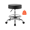 VEVOR mobilais krēsls ar riteņiem un kāju balstu, kravnesība 226,8 kg, regulējama augstuma ergonomisks krēsls ar biezu PU ādas sēdekli, 360° grozāms apaļš krēsls salonam, klīnikai un medicīnas iestādēm, melns