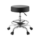 VEVOR mobilais krēsls ar riteņiem un kāju balstu, kravnesība 226,8 kg, regulējama augstuma ergonomisks krēsls ar biezu PU ādas sēdekli, 360° grozāms apaļš krēsls salonam, klīnikai un medicīnas iestādēm, melns