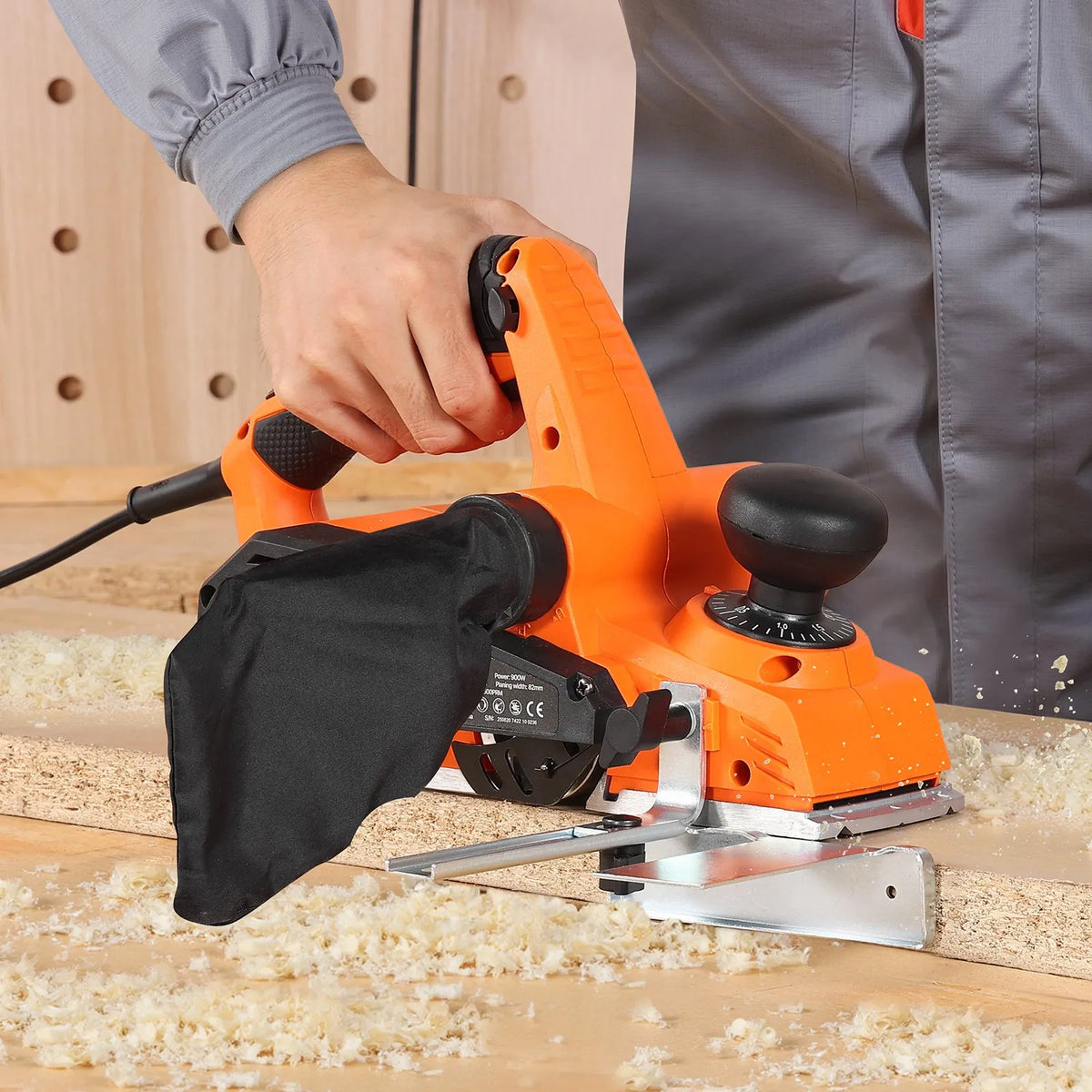 VEVOR Electric Hand Planer 82 mm, 900 W, 14,500 RPM, Adjustable Cutting Depth, 2 Blades