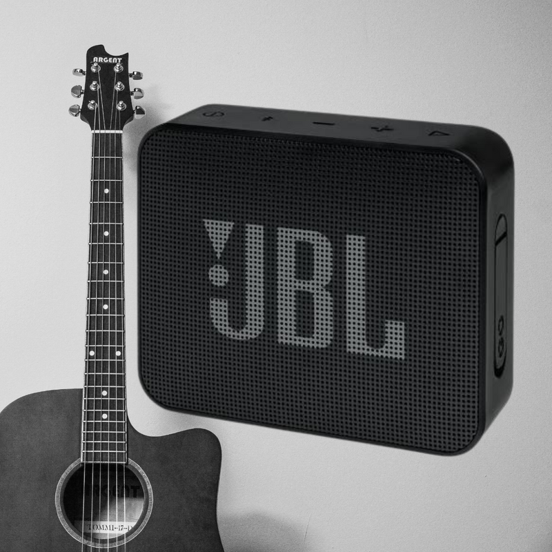 JBL GO Essential 3W Bluetooth portatīvais skaļrunis, 180 Hz -20 000 Hz, 80 dB, USB, 8x3x7cm, IPX7, melns